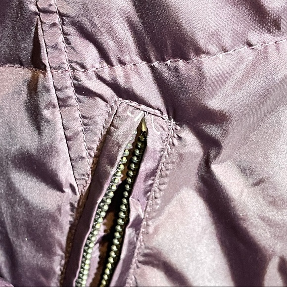 7 FOR ALL MANKIND Small Purple Puffer Jacket - Picture 11 of 16